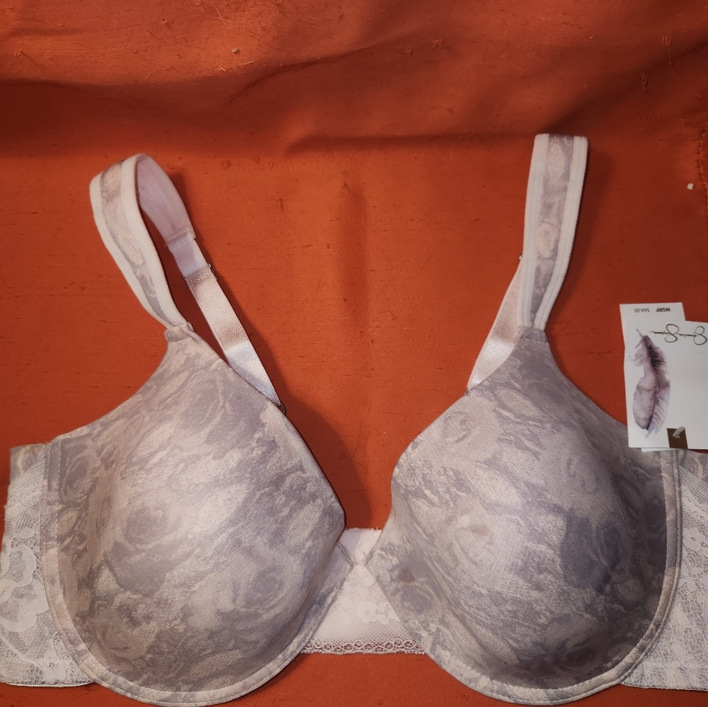 Jessica Simpson Bra